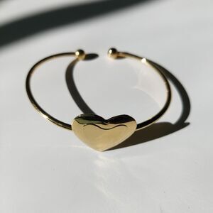 gold heart adjustable bangle